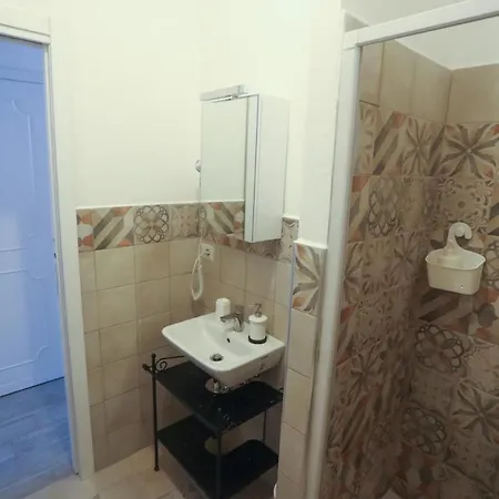 Apartment Fidelis 2 *